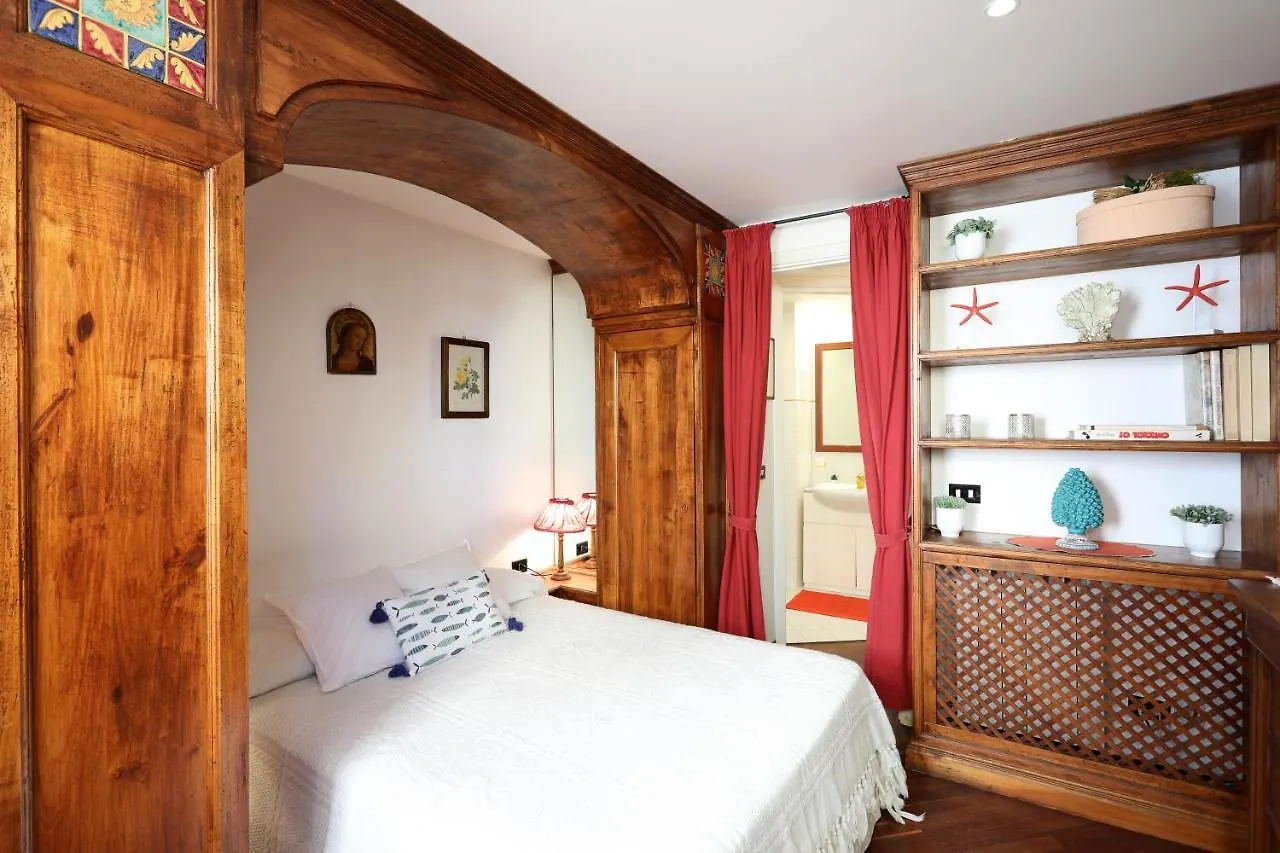Porta Catania & Duomo Cozy Apartment Taormina 0*,  Italia